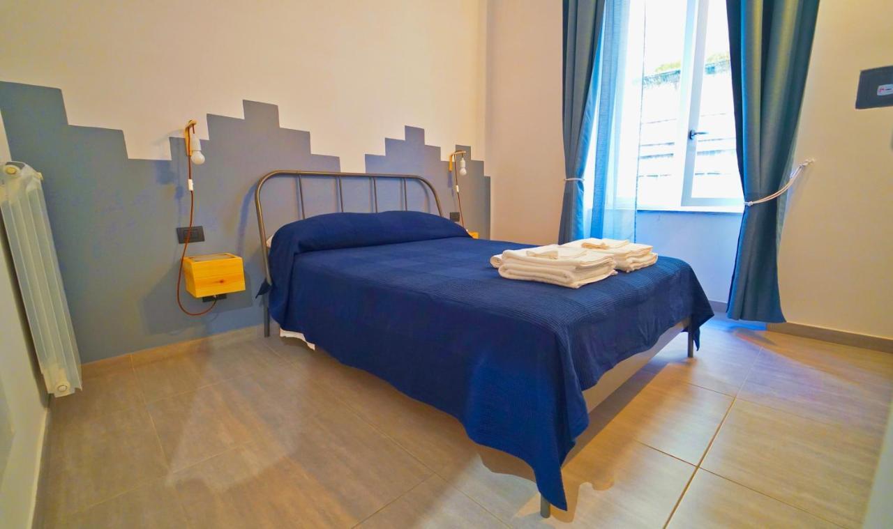 Neapolitan Flat B&B Екстер'єр фото
